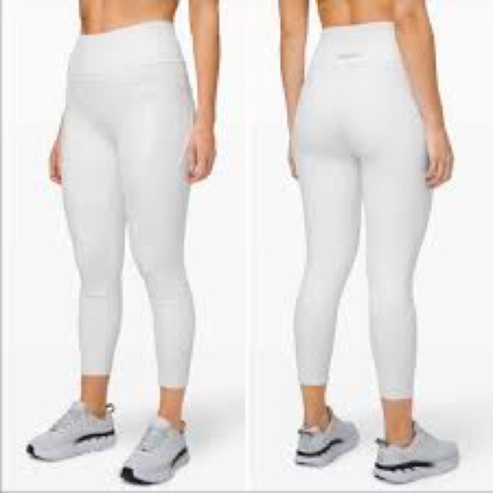 Lululemon New Ambition Super High-Rise Tight 28"
White
